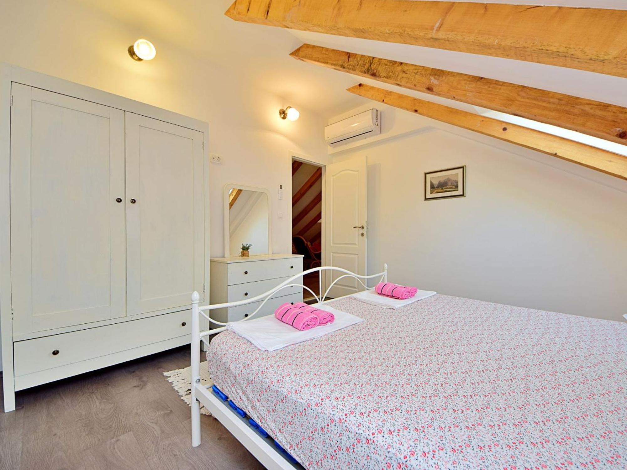 Holiday Home Lara By Interhome Omis Ngoại thất bức ảnh